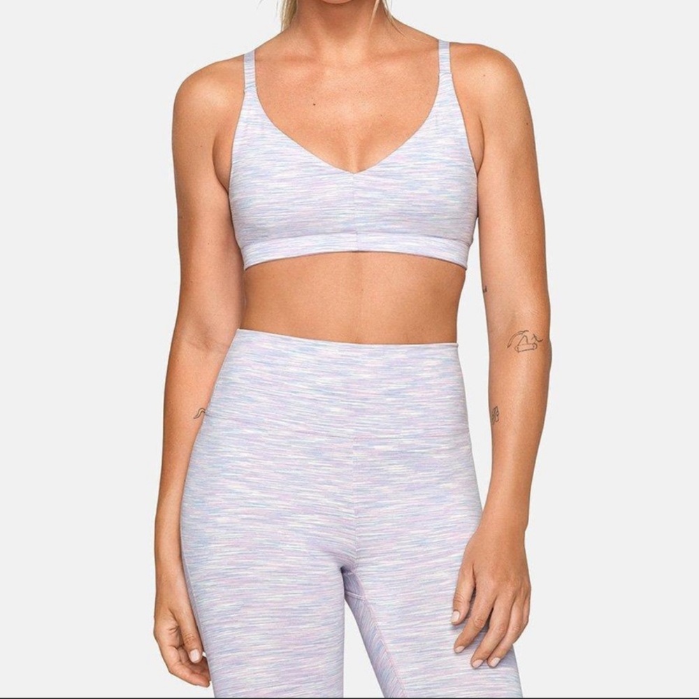 Outdoor voices freeform set in super bloom